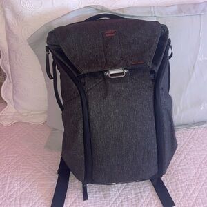 Peak Design 20L Everyday Backpack